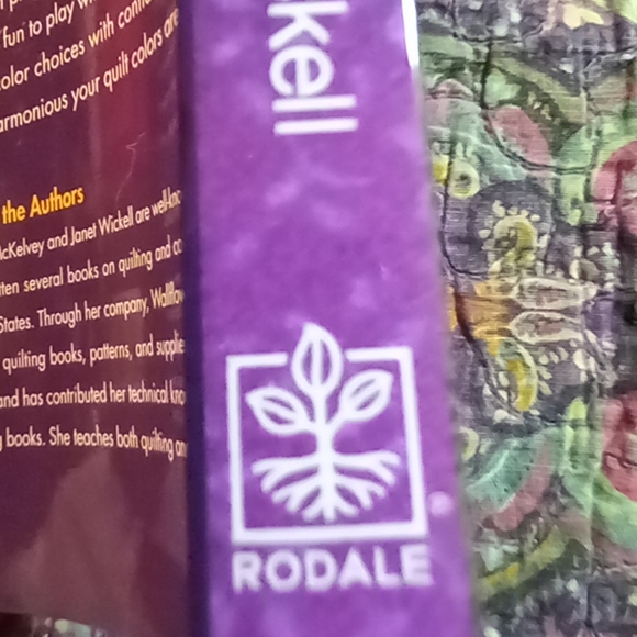 Quilting in Color, Made Easy. Book - Picture 14 of 14